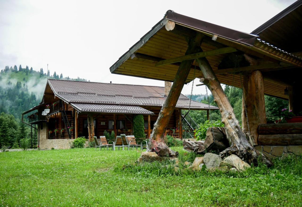 Staniștea Cerbilor Hotel Câmpulung Moldovenesc Exterior foto